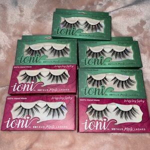 BNIB IONI Lashes